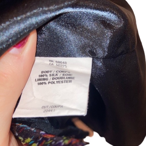 Women’s 100% Silk Purple Floral Dress With Flutter Sleeve. Size 6. - Picture 5 of 5